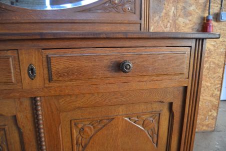 (n-6259) Peegliga kummut