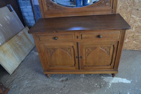 (n-6259) Peegliga kummut