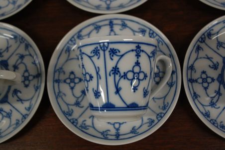 (n-6283/1) Bavaria Winterling Schwarzenbach, õlelillemustriga kohvitassid-taldrikud, 6tk