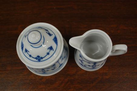 (n-6283/4) Bavaria Winterling Schwarzenbach, õlelillemustriga suhkrutoos ja koorekann