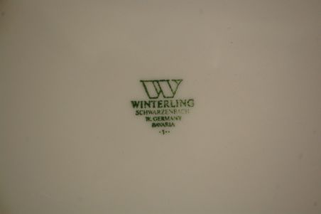 (n-6283/6) Bavaria Winterling Schwarzenbach, õlelillemustriga vaagen sangadega (n-6283/6) Bavaria Winterling Schwarzenbach, õlelillemustriga vaagen sangadega