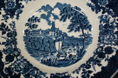 (n-6295) Royal Worcester LTD Avon Scenes Palissy, supi-pastataldrikud, 6tk