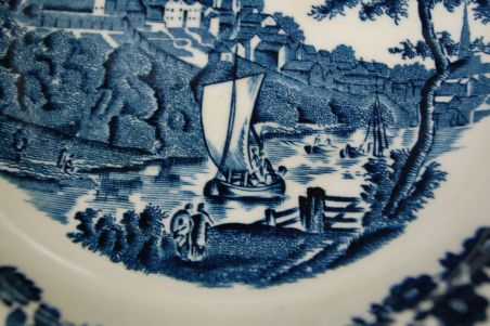 (n-6295) Royal Worcester LTD Avon Scenes Palissy, supi-pastataldrikud, 6tk