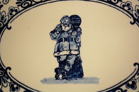 (n-6314) Royal Delfts käsitsimaalitud vaagen "Coca-Cola"