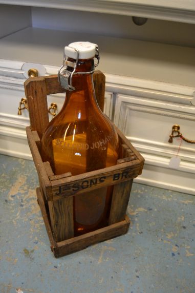 (n-6337) Suur kastiga pudel Sellfrid Johansson