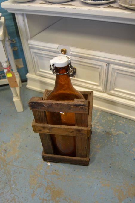 (n-6337) Suur kastiga pudel Sellfrid Johansson