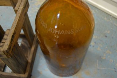 (n-6337) Suur kastiga pudel Sellfrid Johansson