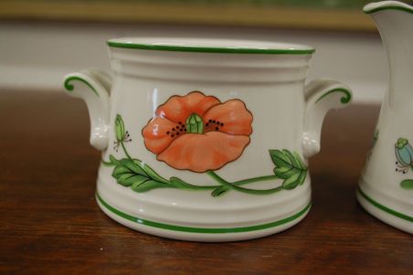 (n-6305/20) Villeroy & Boch Amapola koorekann ja suhkrukauss komplektis