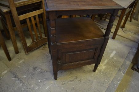 (n-6348) Väiksem kummut, öökapp (n-6348) Väiksem kummut, öökapp