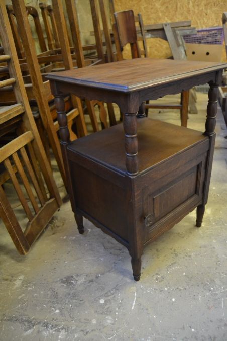 (n-6348) Väiksem kummut, öökapp (n-6348) Väiksem kummut, öökapp