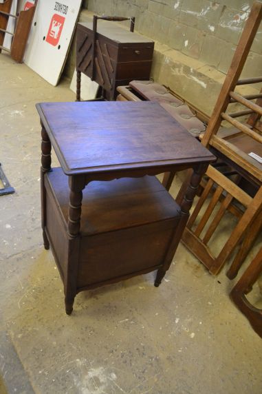 (n-6348) Väiksem kummut, öökapp