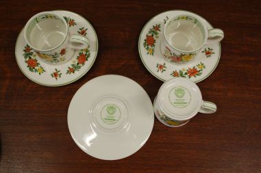 (n-6355/3) Villeroy & Boch, Summerday kohvitassid-taldrikud, 3tk