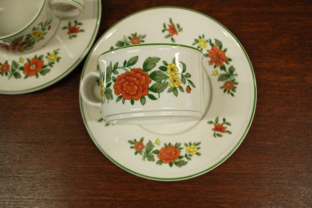 (n-6355/7) Villeroy & Boch, Summerday kohvitassid-taldrikud, 2tk