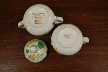 (n-6360/4) Villeroy & Boch Geranium koorekann ja suhkrutoos