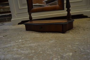 (n-6370) Lauapealne kallutatav peegel