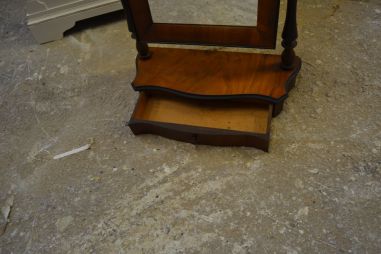 (n-6370) Lauapealne kallutatav peegel