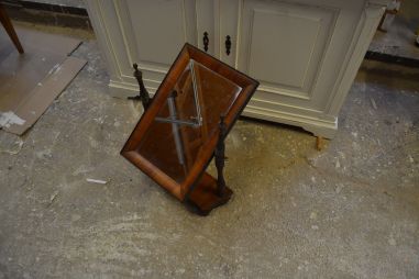 (n-6370) Lauapealne kallutatav peegel