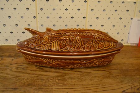 (L-524) Kalakujuline keraamiline nõu