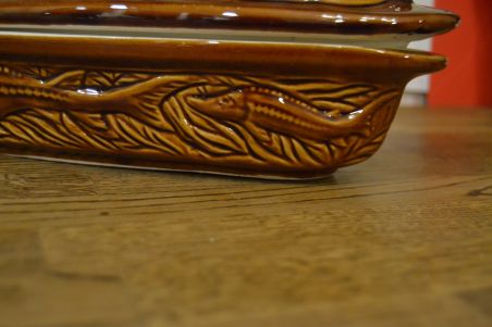 (L-524) Kalakujuline keraamiline nõu