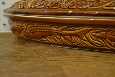 (L-524) Kalakujuline keraamiline nõu