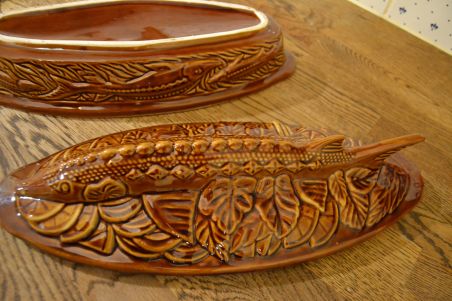 (L-524) Kalakujuline keraamiline nõu