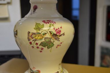 (n-6401) Lindudega laualamp