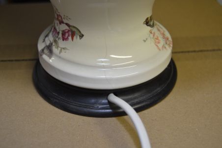 (n-6401) Lindudega laualamp