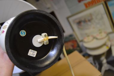 (n-6401) Lindudega laualamp