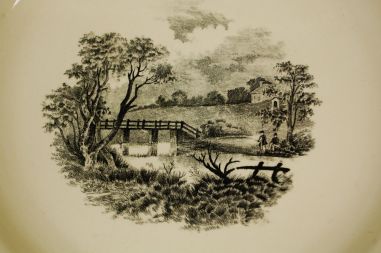 (n-6402/3) Boch Freres La Louviere, ümar vaagen