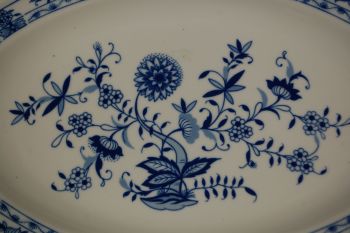 (n-6438/1) Volkstedt, Pastorale, ovaalne sibulamustriga vaagen 2