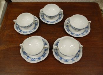 (n-6438/4) Volkstedt, Pastorale, sibulamustriga puljongitassid-taldrikud, 5tk 2