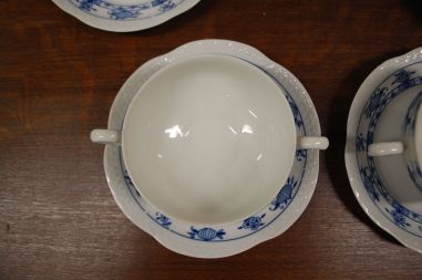 (n-6438/4) Volkstedt, Pastorale, sibulamustriga puljongitassid-taldrikud, 5tk