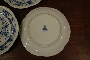 (n-6438/7) Volkstedt, Pastorale, sibulamustriga salatitaldrikud, 5tk