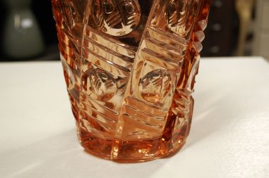 (n-6439) Roosa klaasvaas