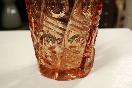 (n-6439) Roosa klaasvaas (n-6439) Roosa klaasvaas