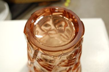 (n-6439) Roosa klaasvaas