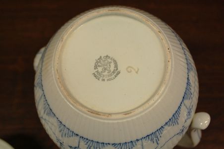 (n-6448) Maestricht, Societe Ceramique copenhageni mustriga kann