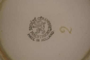 (n-6448) Maestricht, Societe Ceramique copenhageni mustriga kann