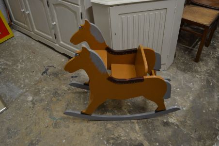 (L-538) Laste kiikhobu (L-538) Laste kiikhobu