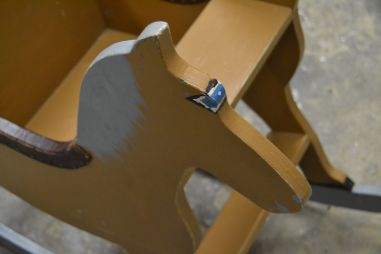 (L-538) Laste kiikhobu