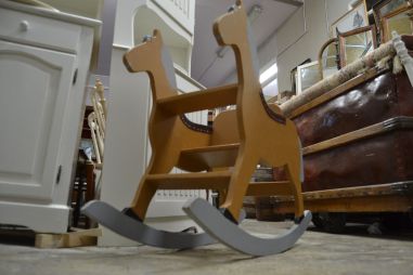 (L-538) Laste kiikhobu