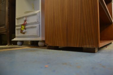 (L-545) Retro raamaturiiul