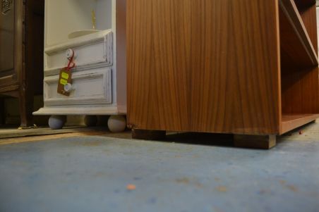 (L-545) Retro raamaturiiul (L-545) Retro raamaturiiul