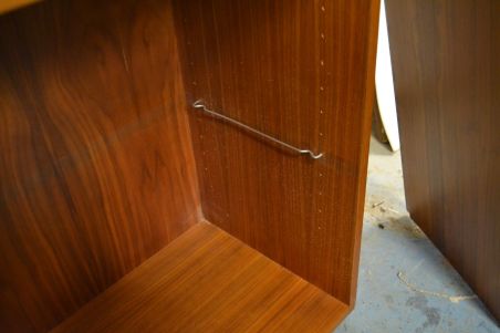 (L-545) Retro raamaturiiul (L-545) Retro raamaturiiul