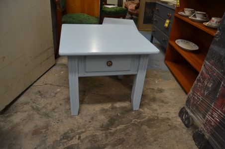 (L-554) Helesinine sahtliga laud (L-554) Helesinine sahtliga laud