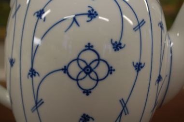 (n-6459) bavaria õlelillemustriga kann