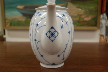 (n-6459) bavaria õlelillemustriga kann