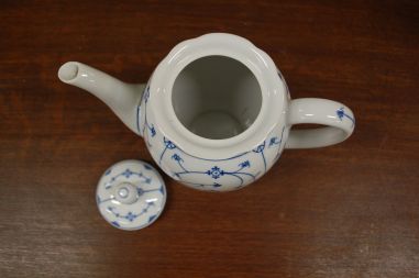 (n-6459) bavaria õlelillemustriga kann