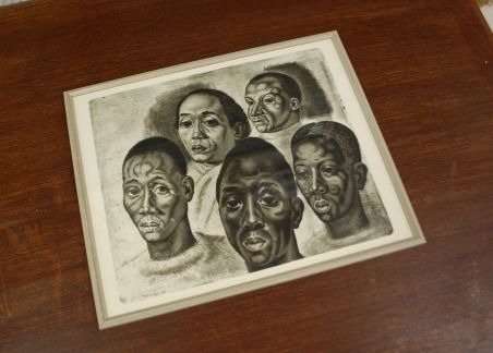 (P-1001) Viiralt, trükirepro Neegrite pead