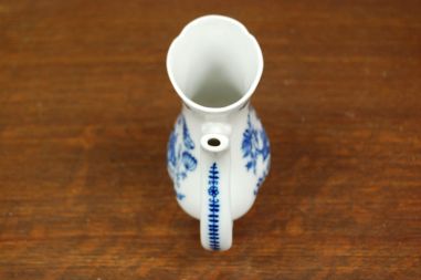 (n-2942) Leander 1946, RGK, China of Boheme Karlsbader, sibulamustriga eriline mineraalveekruus